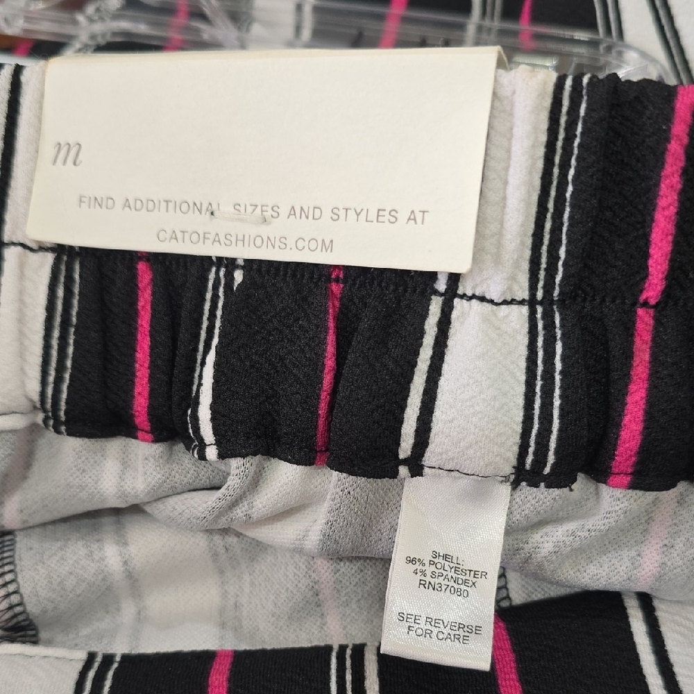High-Waist Striped Wide-Leg Trousers in Black, White & Pink - Picture 7 of 8